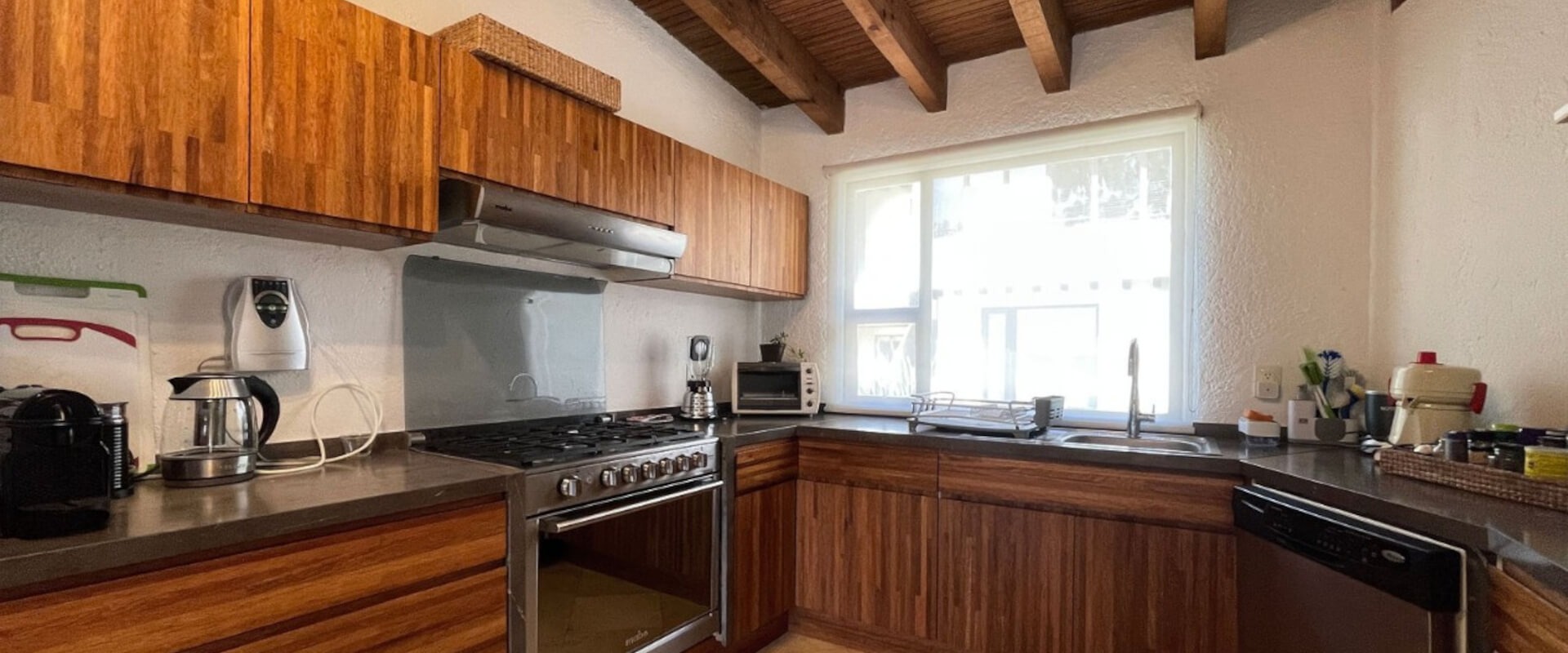 Real Estate Avándaro