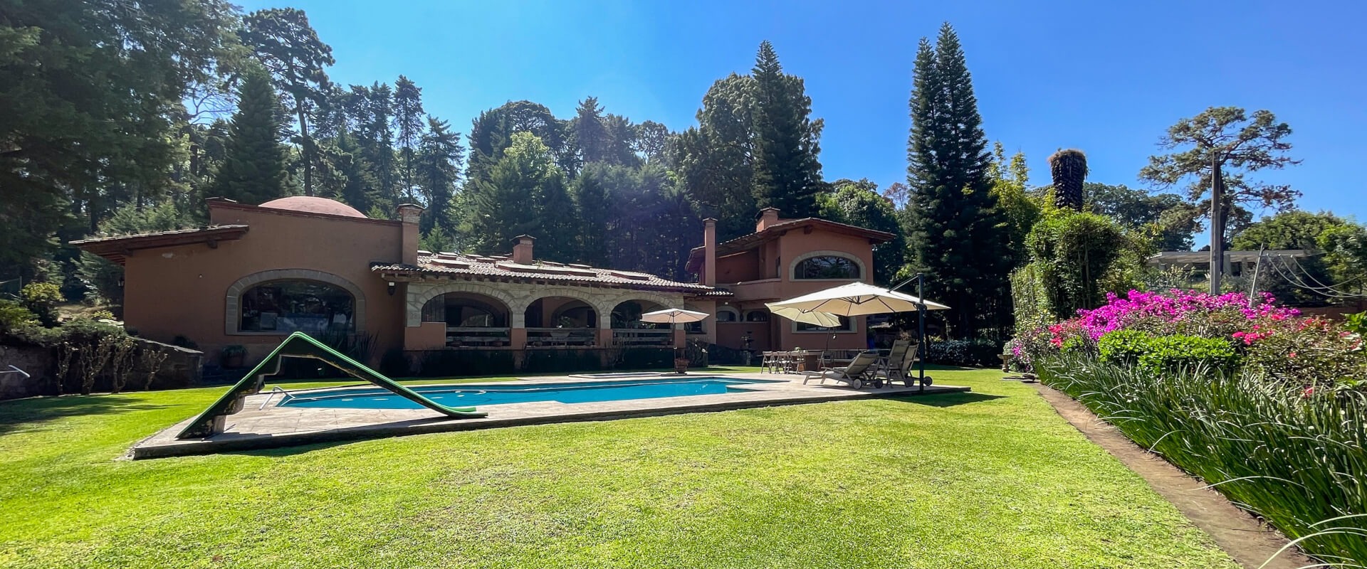 Real Estate Avándaro