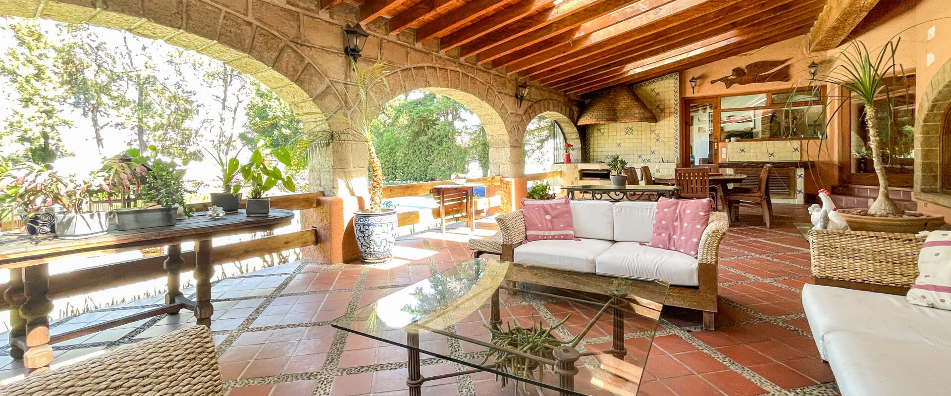 Real Estate Avándaro