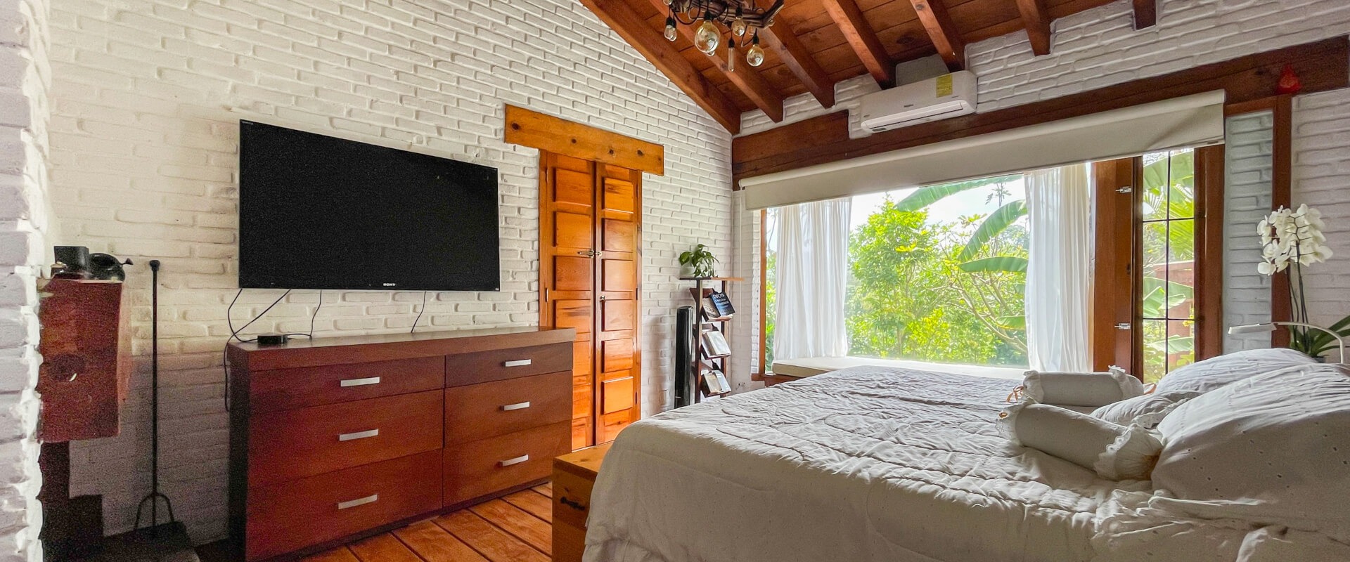 Real Estate Avándaro