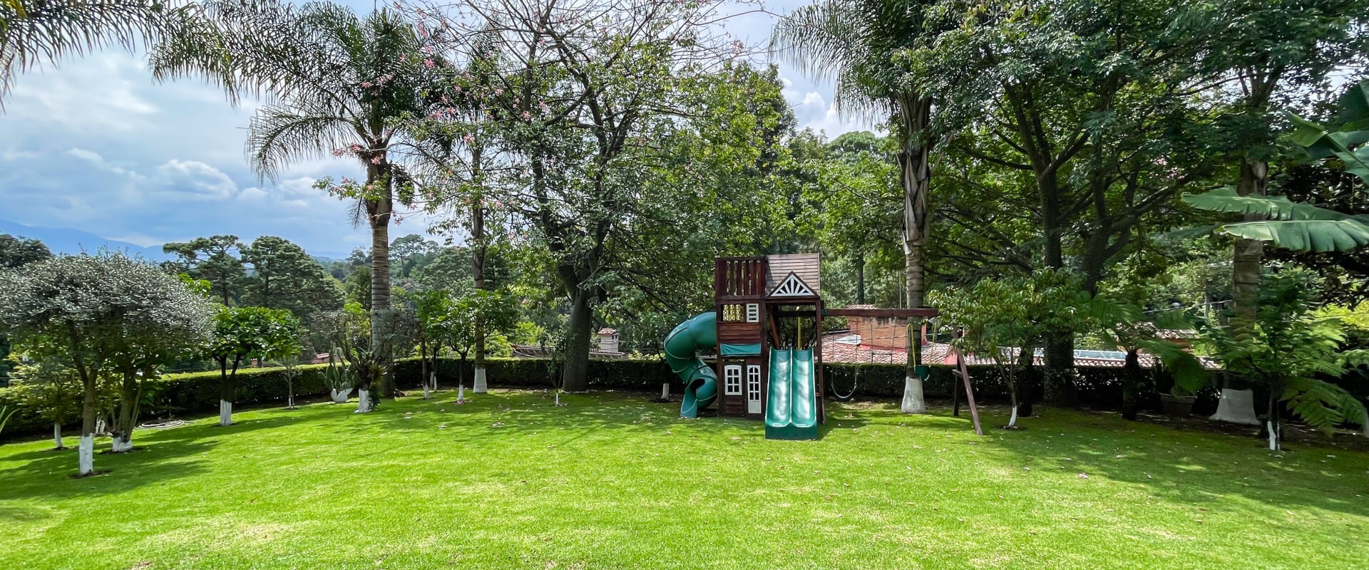 Real Estate Avándaro
