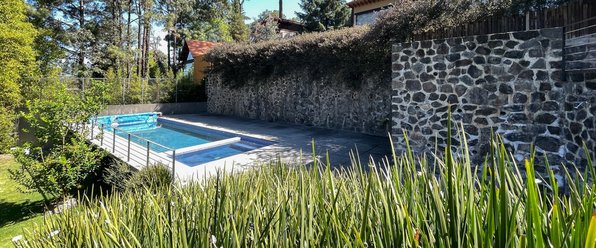 Real Estate Avándaro
